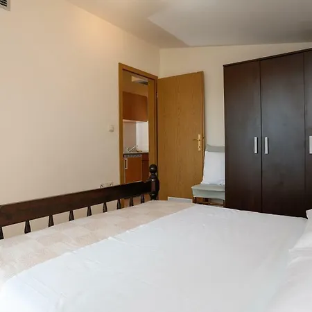 Bob Constructor Apartman