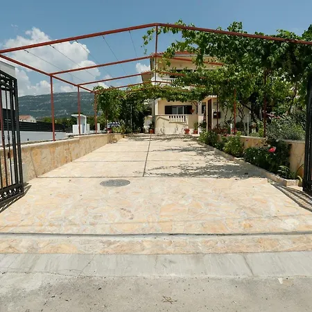 Apartman Bob Constructor